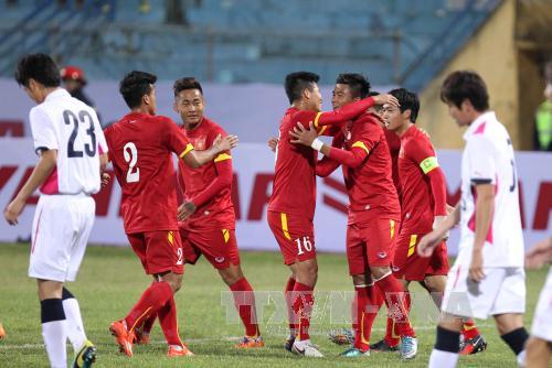 Công bố 23 tuyển thủ đá trận khai xuân với U23 Malaysia ảnh 1